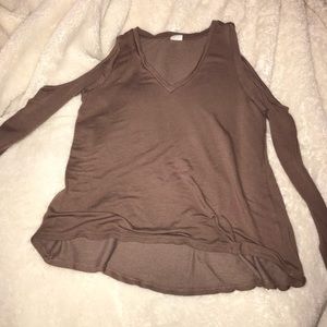 Off the shoulder long sleeve